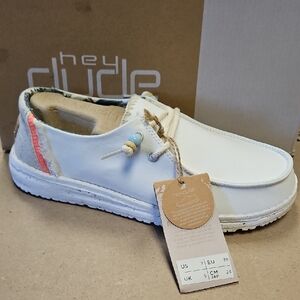 Hey Dude Womens White Casual Shoes